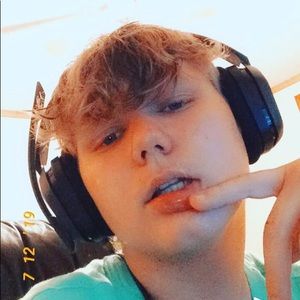 Meet your Posher, Kaleb